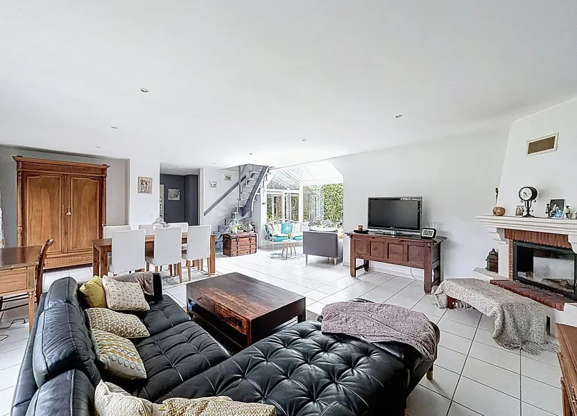 House Avenue Michel-Ange in Voisins-le-Bretonneux