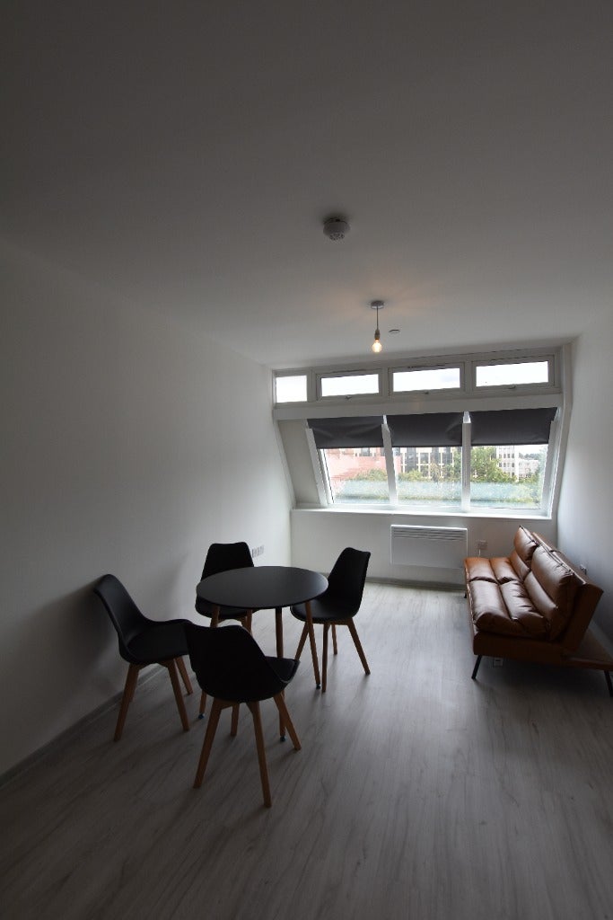 Flat Midgate in Peterborough