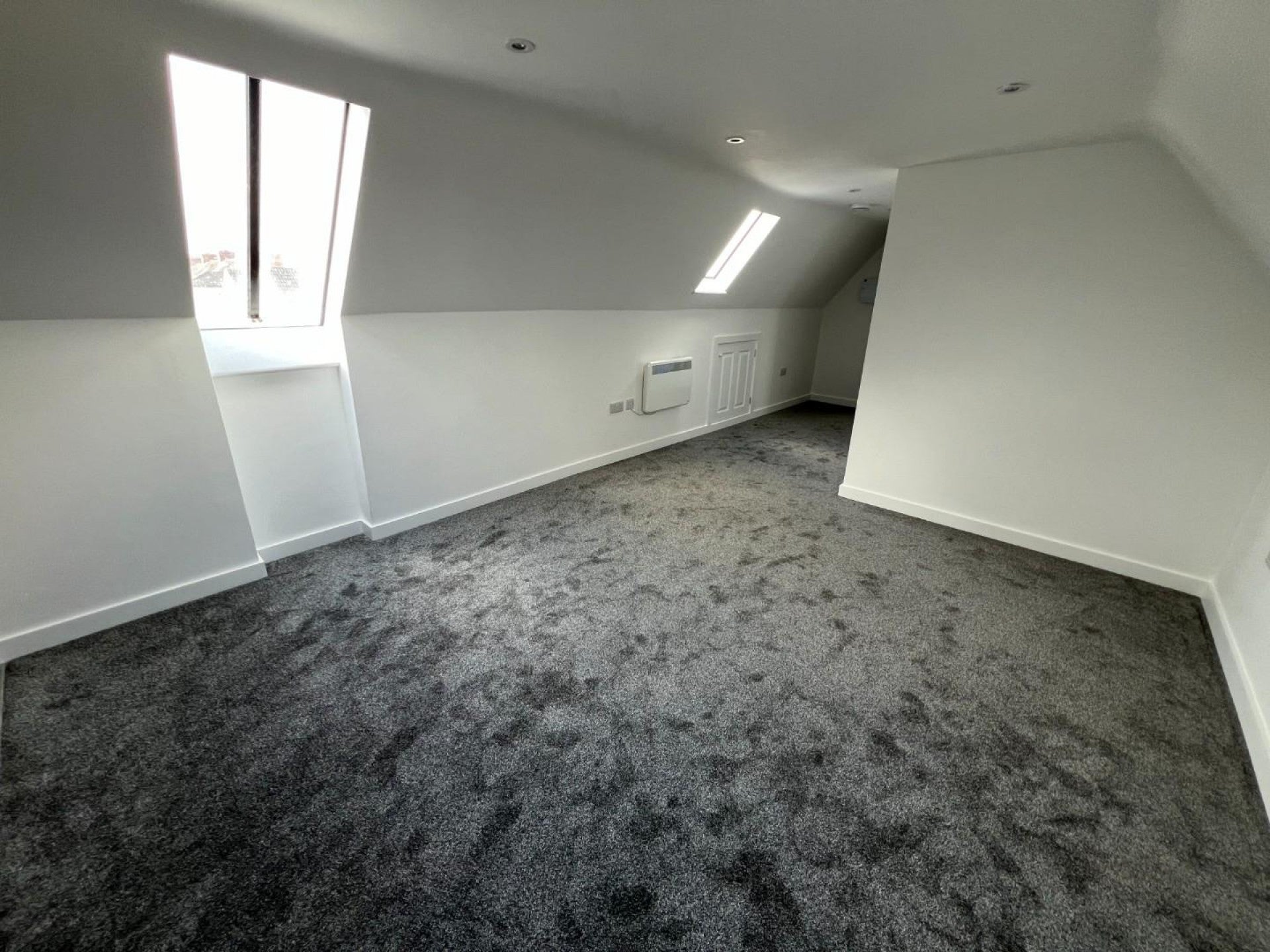 Flat Butterworth Street in Swindon