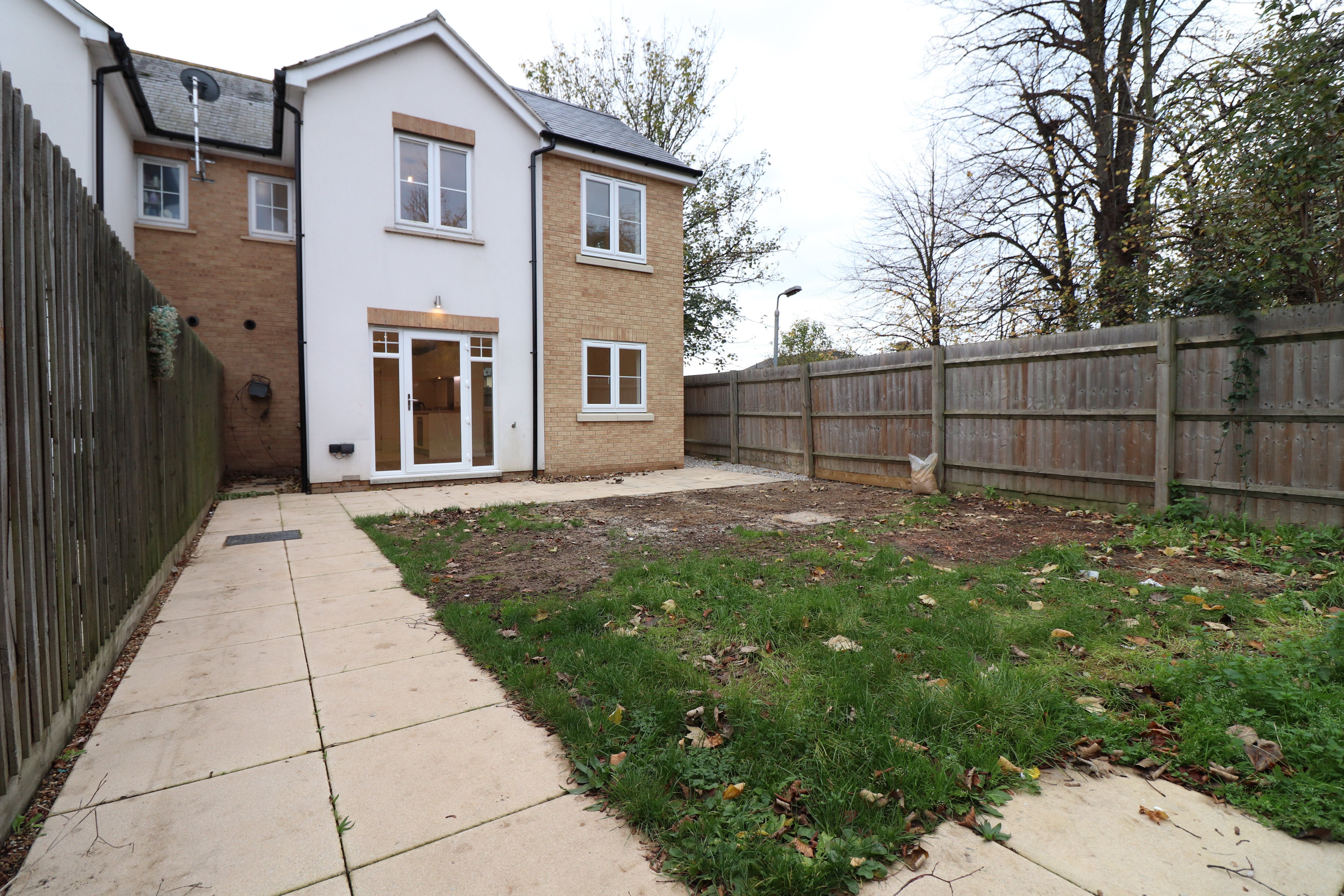 Flat Rainsford Road in Chelmsford