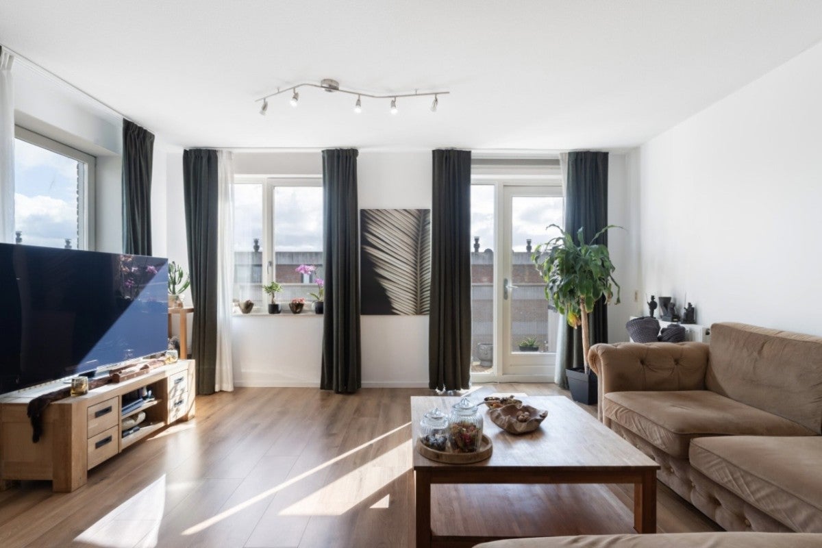 Appartement te koop: Evertsweertplantsoen 100, Amsterdam