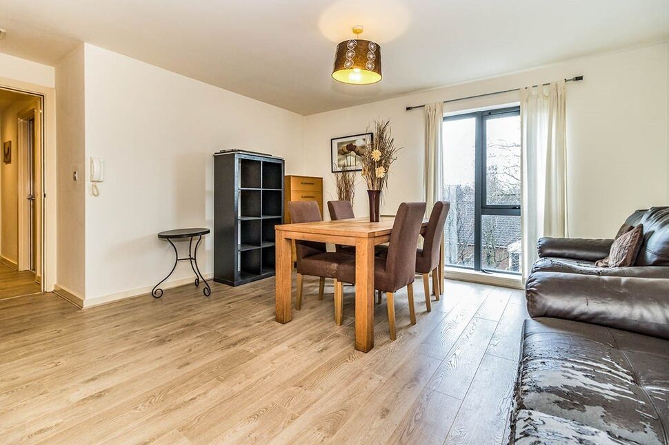 Flat Ordsall Lane in Salford