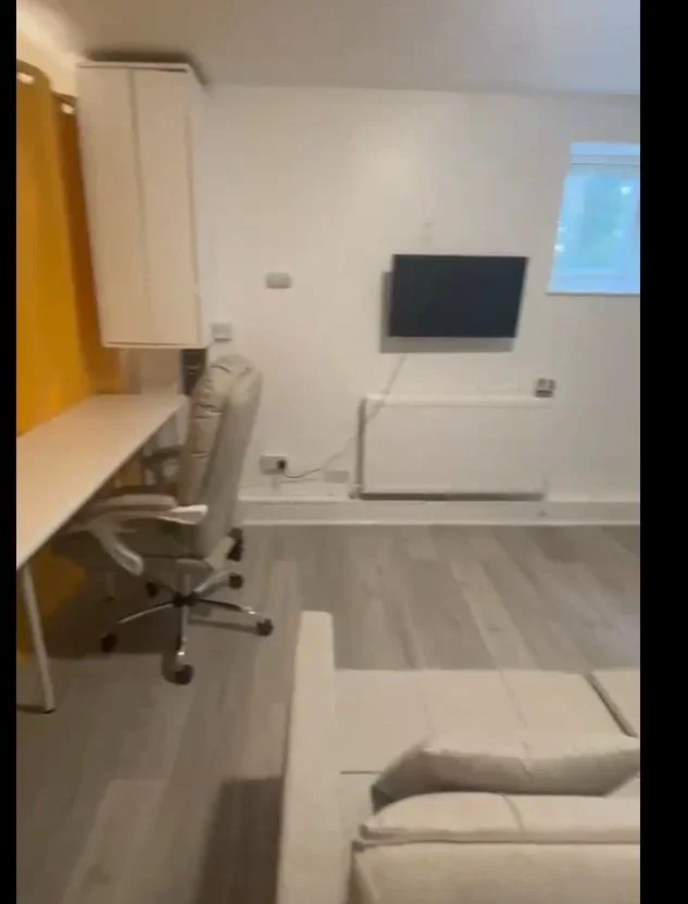 Flat Ruthin Close in Luton
