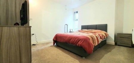 Flat Caxton Street in Salford