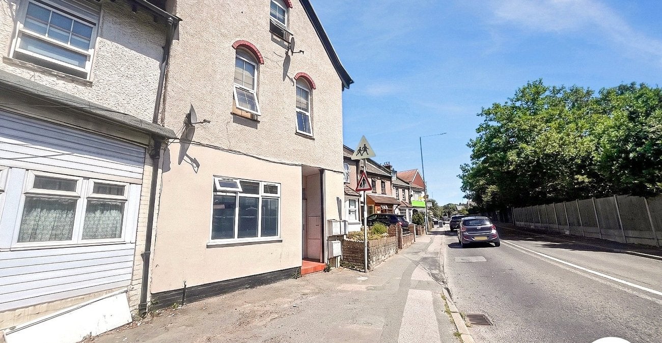 Flat Old Bexley Lane in Dartford