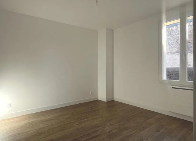 Appartement Place de la Gare à La Fère