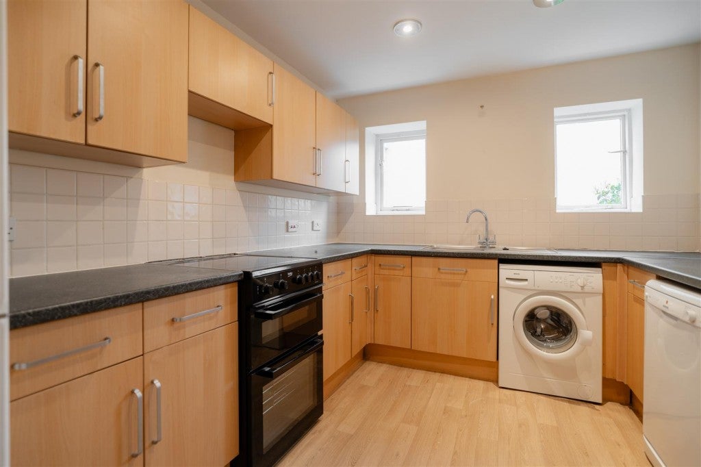 Flat Kensington Avenue in Cheltenham
