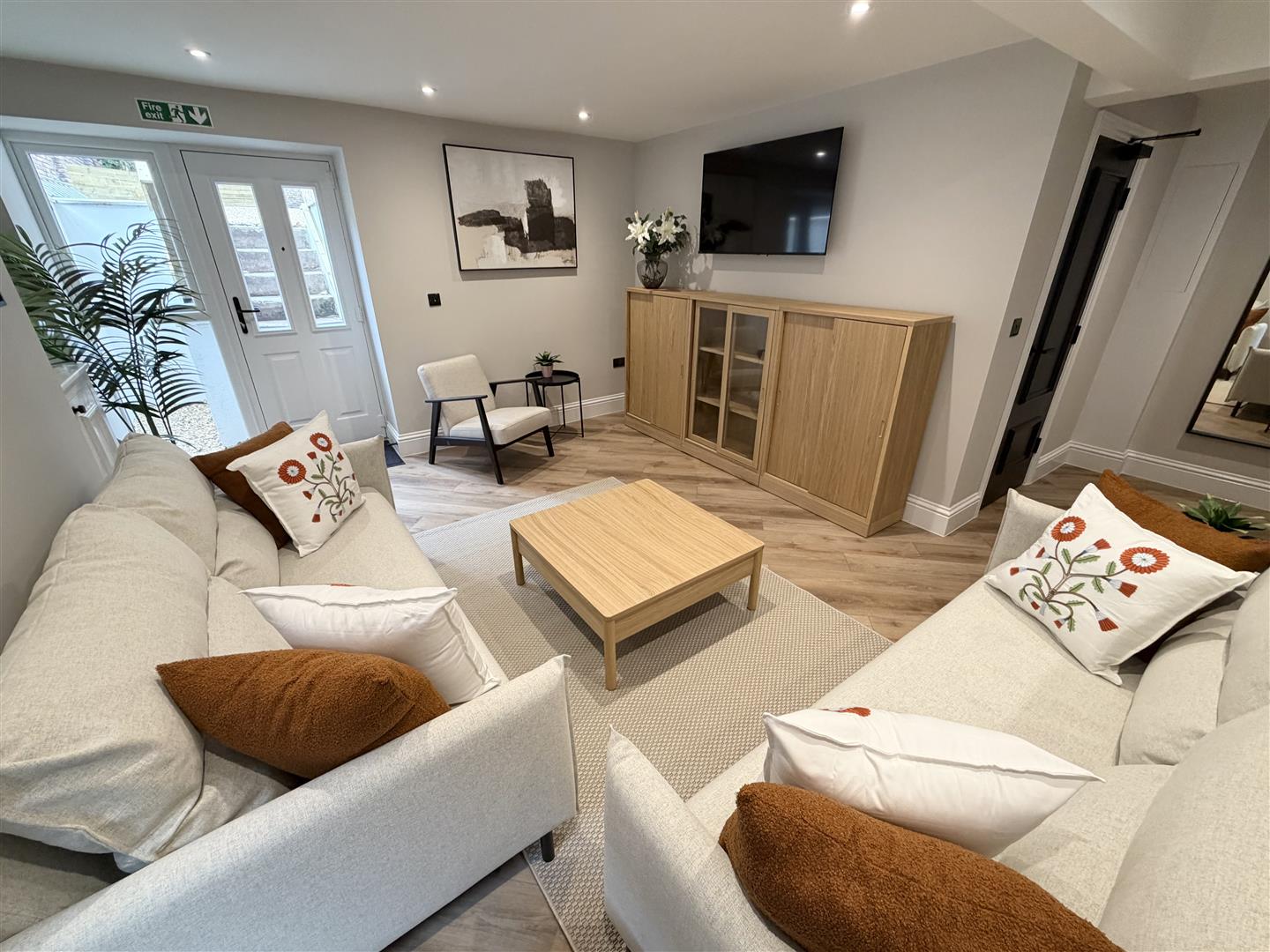 Room Whetstone Lane in Birkenhead