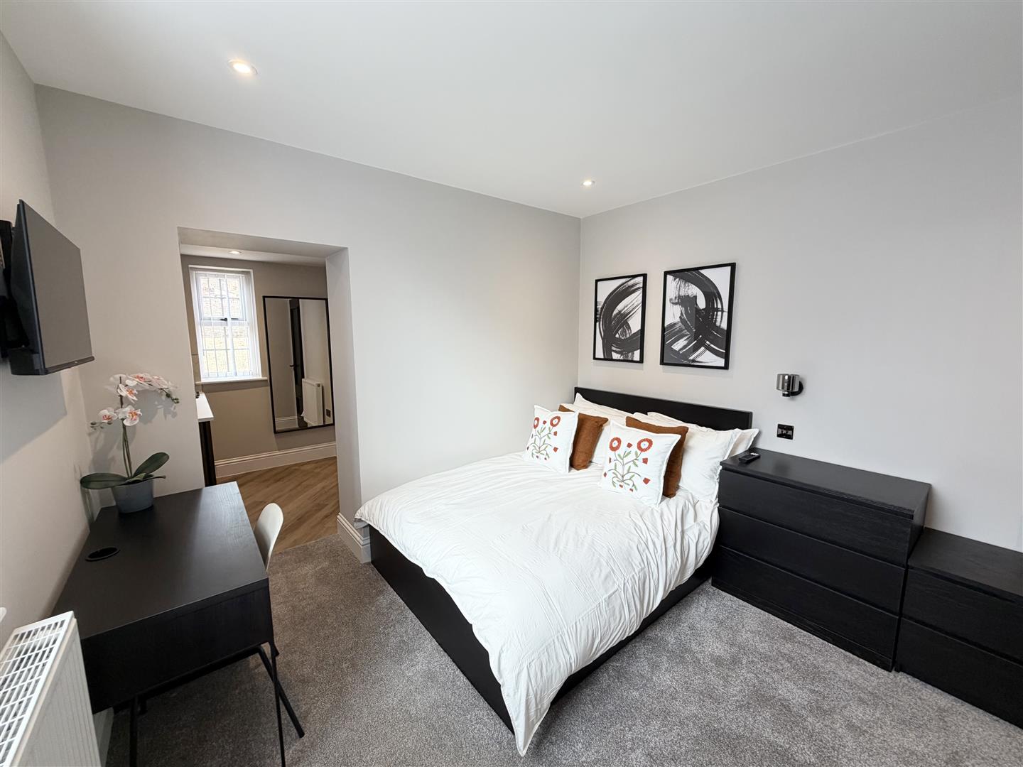 Room Whetstone Lane in Birkenhead