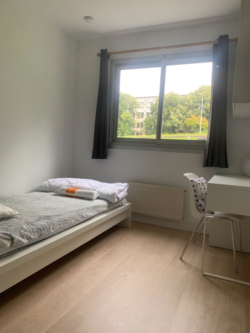 Chambre Rue Henri Le Guilloux à Rennes