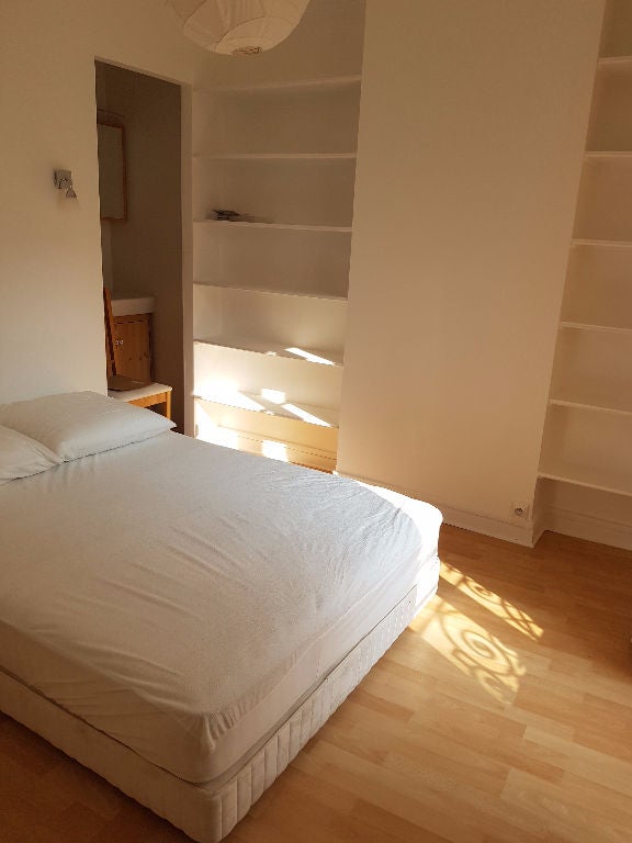 Appartement Allée d'Andrézieux à Paris