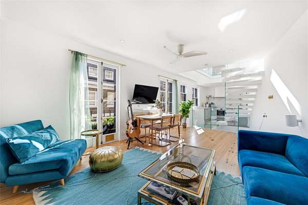 House Pindock Mews in City of Westminster