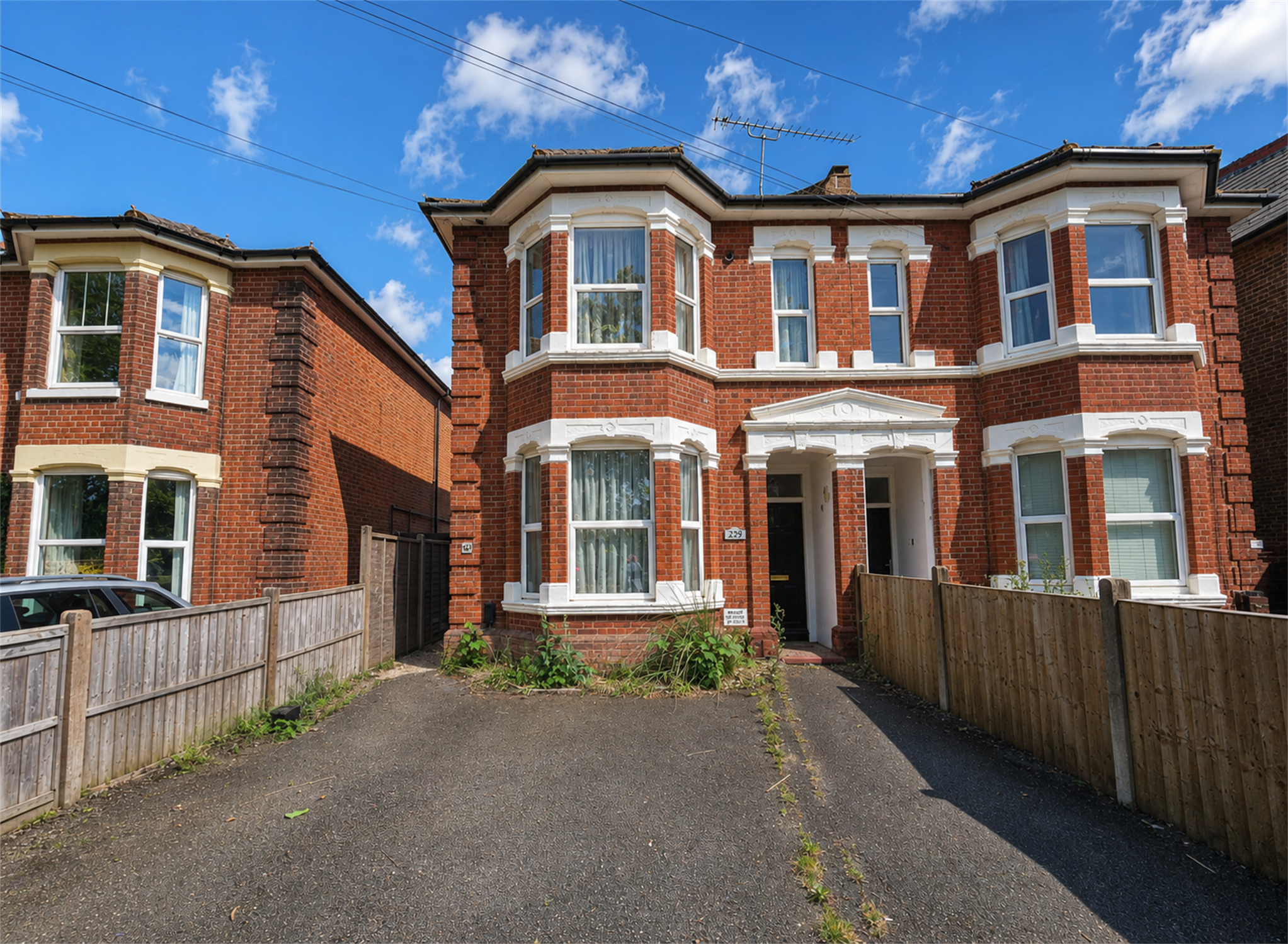Flat Foundry Lane in Southampton