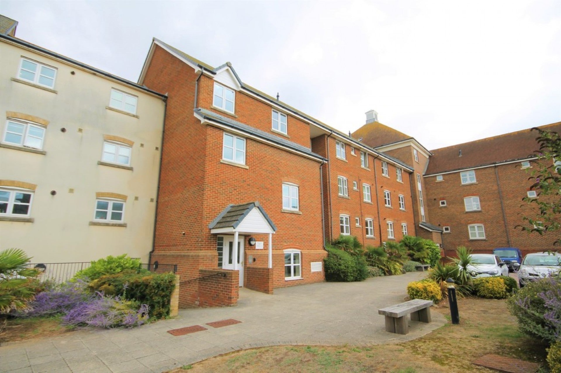 Flat Sussex Wharf in Adur