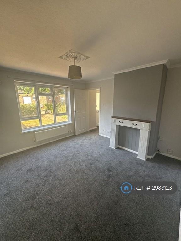 House Beanfield Avenue in Corby