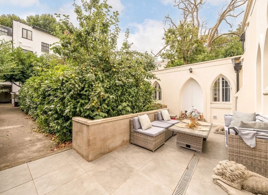House Lillie Road in Greater London