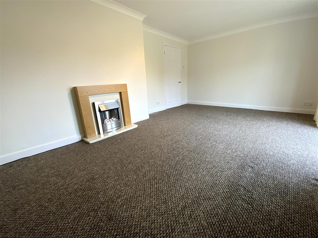 Flat West Mains Road in East Kilbride