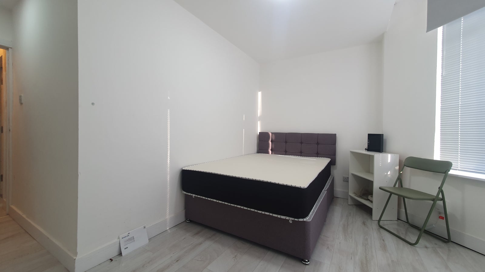 Flat Miskin Street in Cardiff