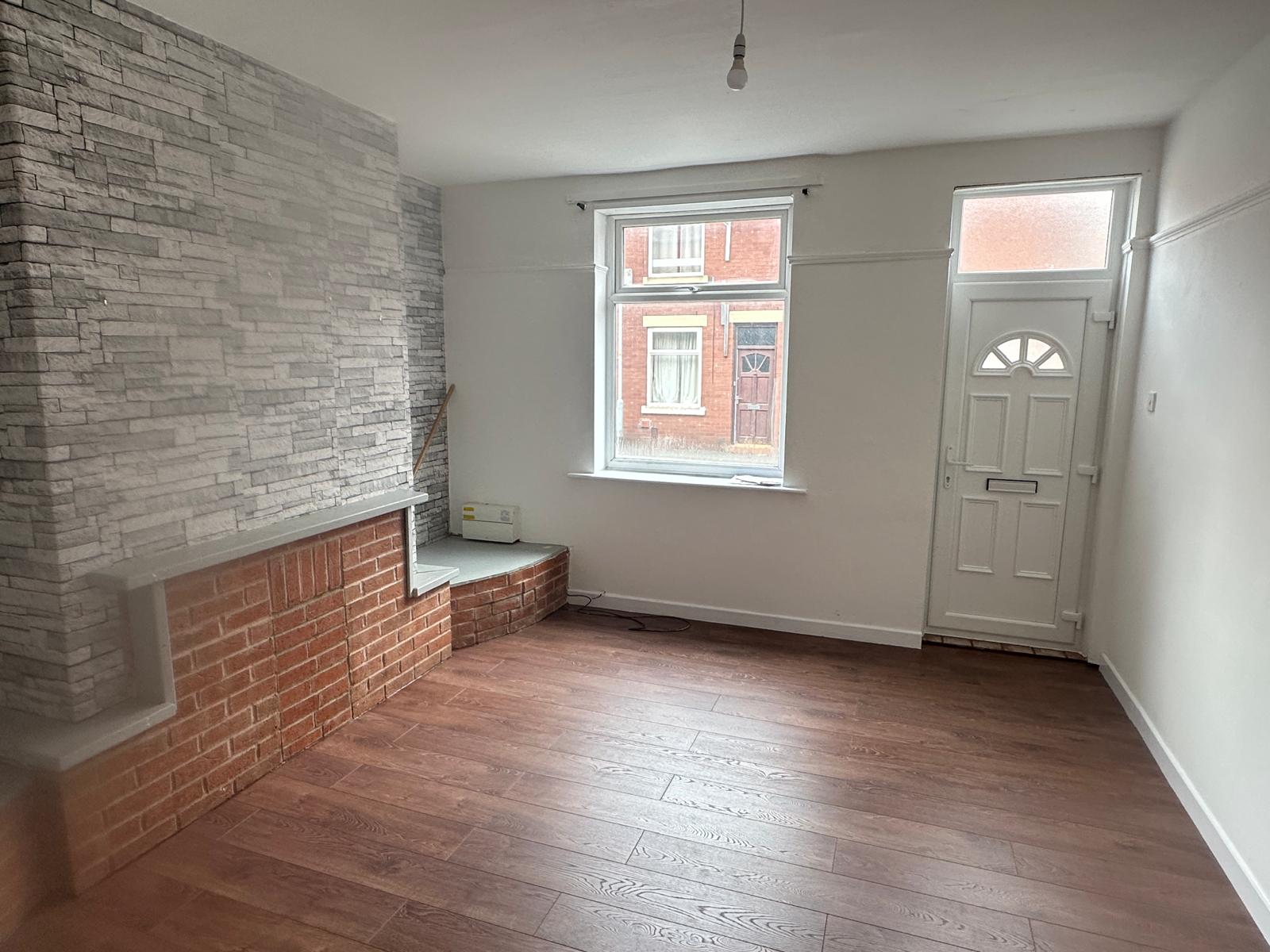 House Stamford Street in Milnrow