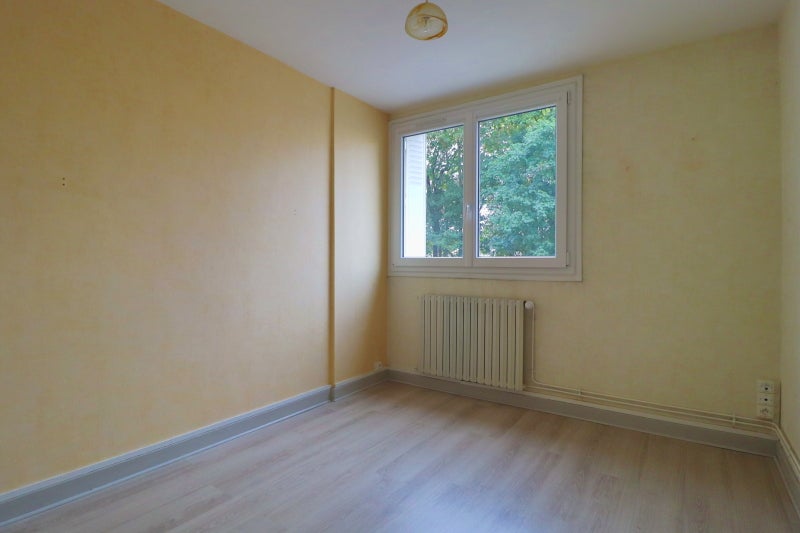 Appartement Rue Jacques Bachot à Troyes