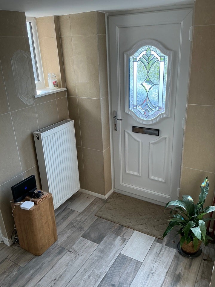 Room Willow Road in Chorley