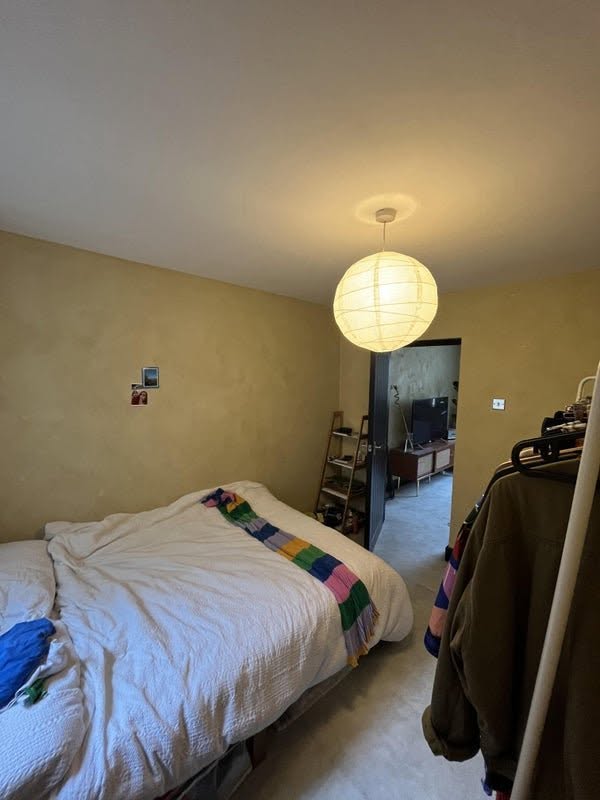 Room Wrights Road in Greater London