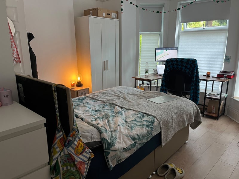 Room Clifton Road in Manchester