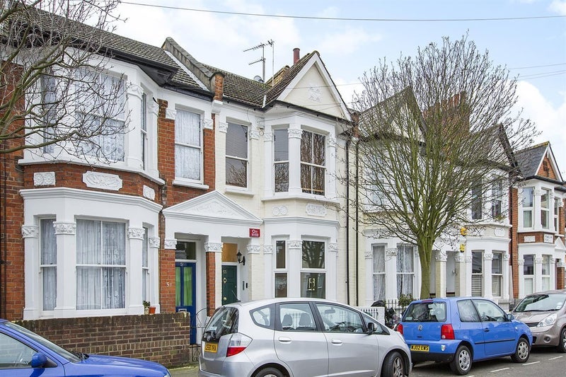 Room Rowallan Road in Greater London