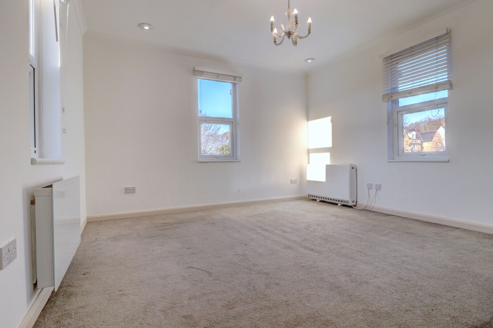 Flat Priory Avenue in High Wycombe