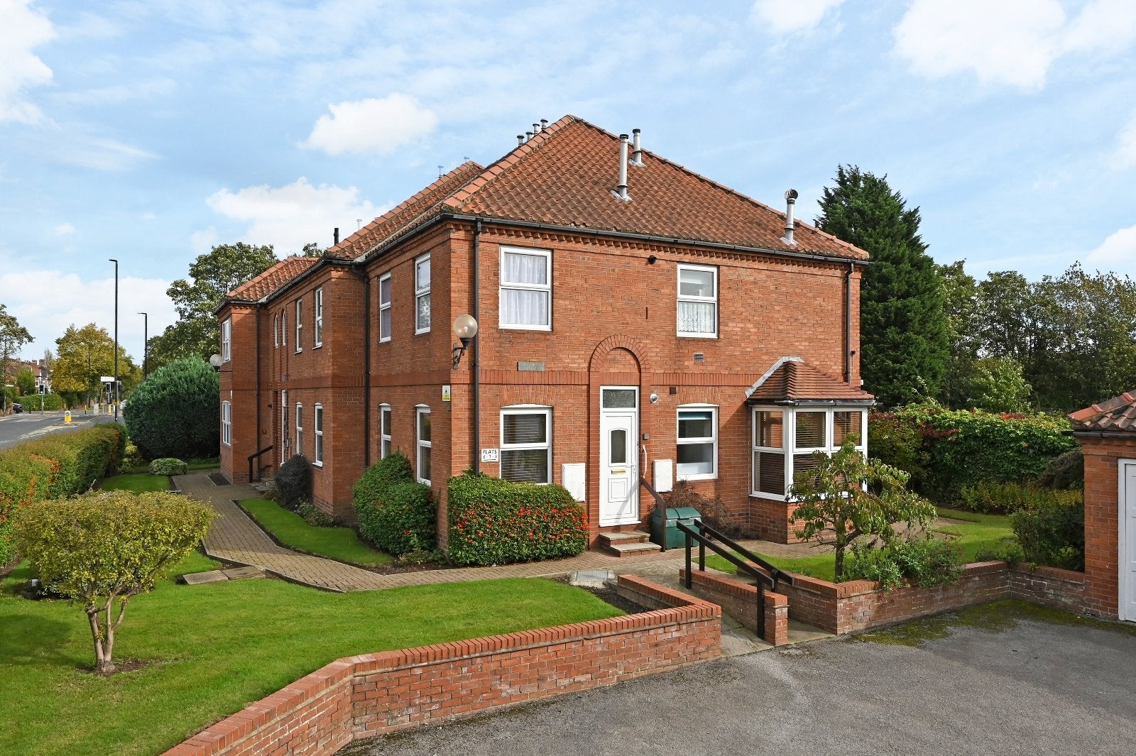 Flat Heworth Green in York