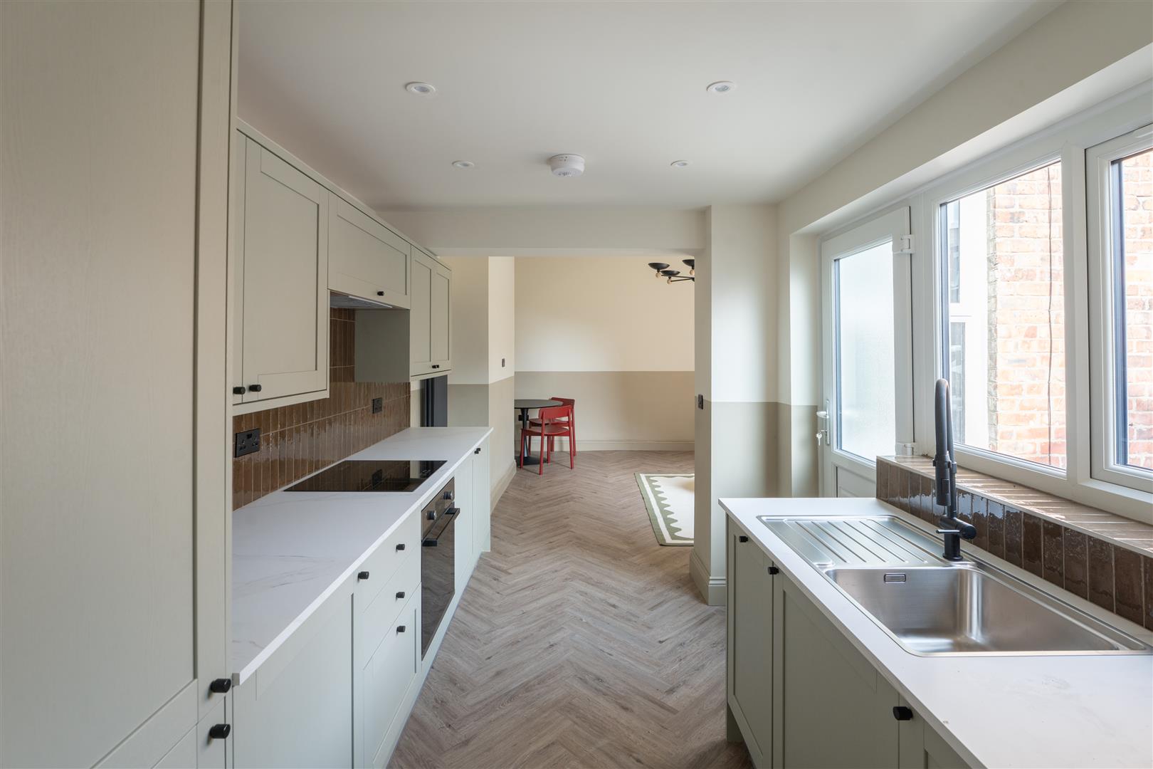 Flat Ancrum Street in Newcastle upon Tyne