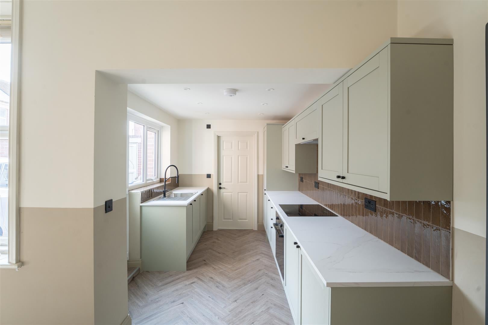 Flat Ancrum Street in Newcastle upon Tyne