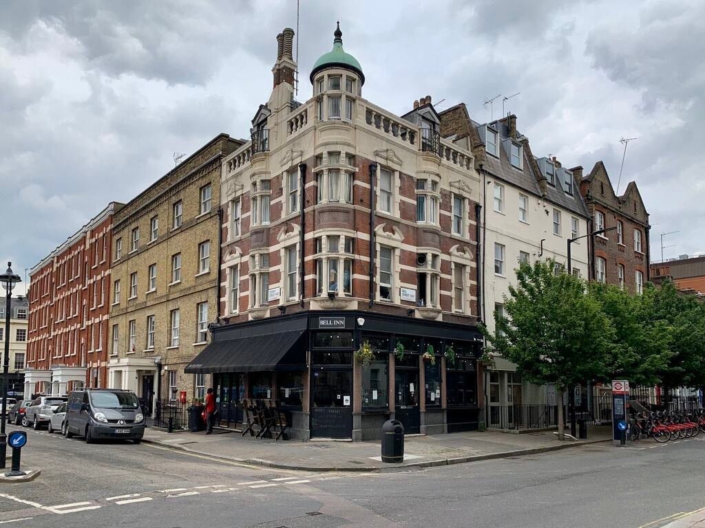 Flat Bell Street in City of Westminster