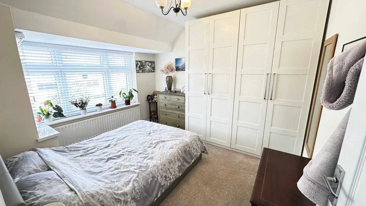 House Chastilian Road in Dartford