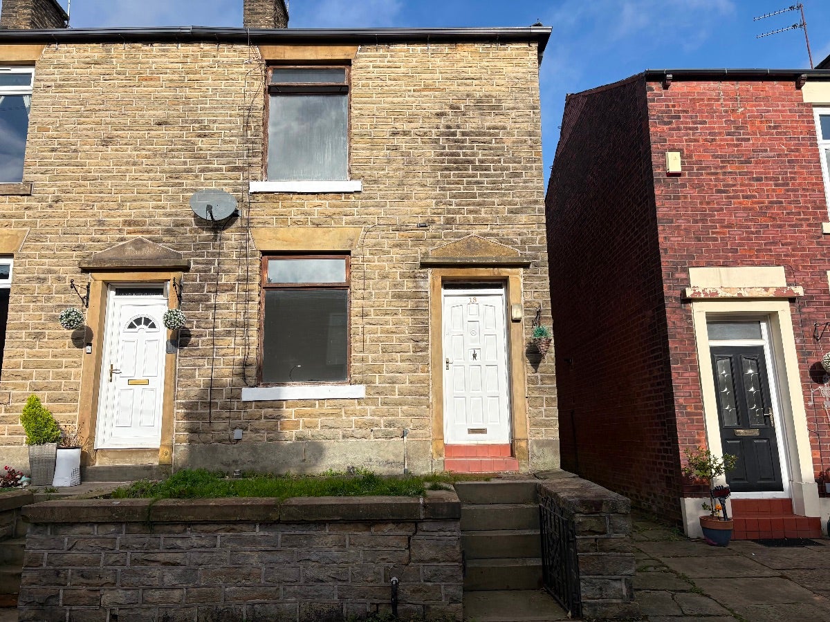 House Glencoe Place in Rochdale
