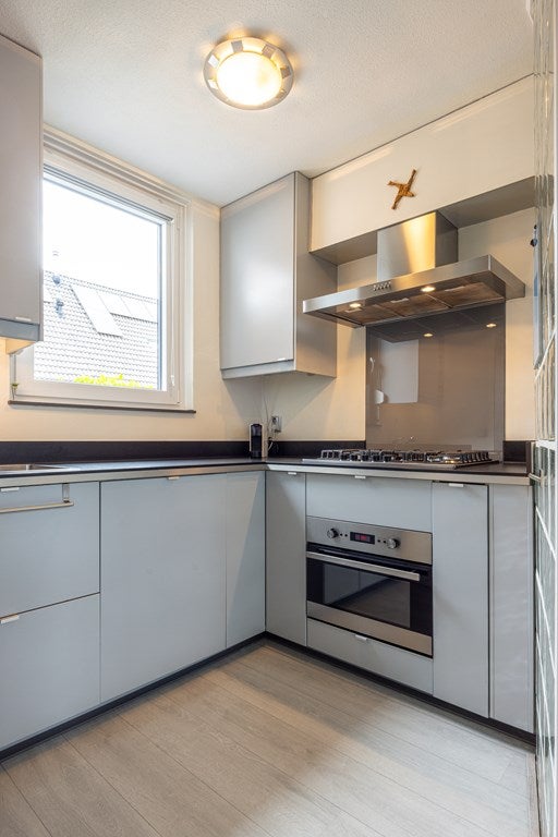 Tussenwoning te koop: Nijssenstraat 3, Geleen
