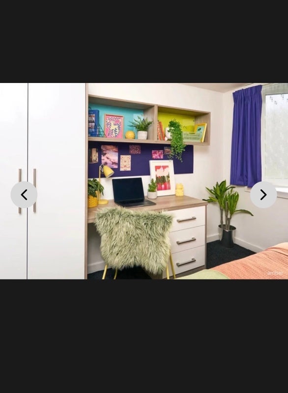 Room Queens Road in Coventry