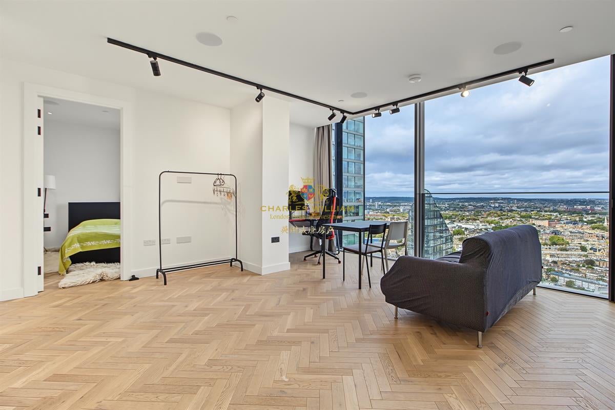 Flat Bollinder Place in London