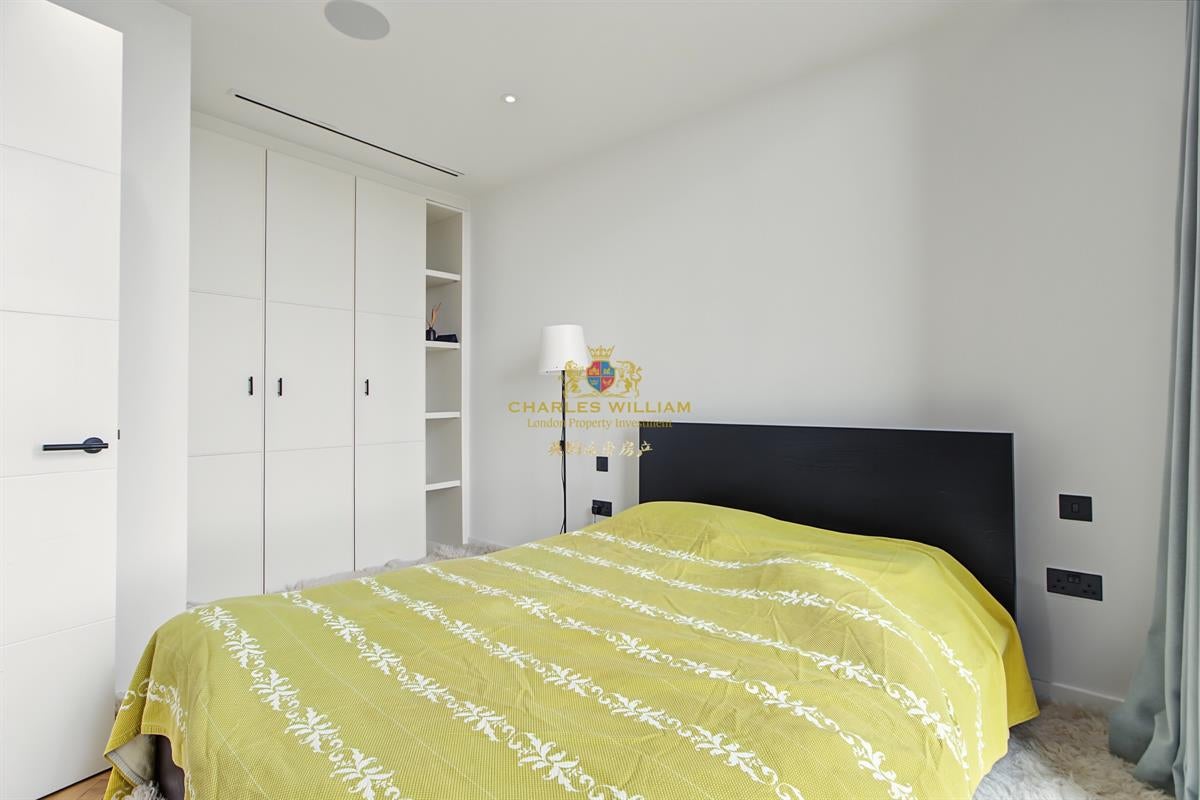 Flat Bollinder Place in London