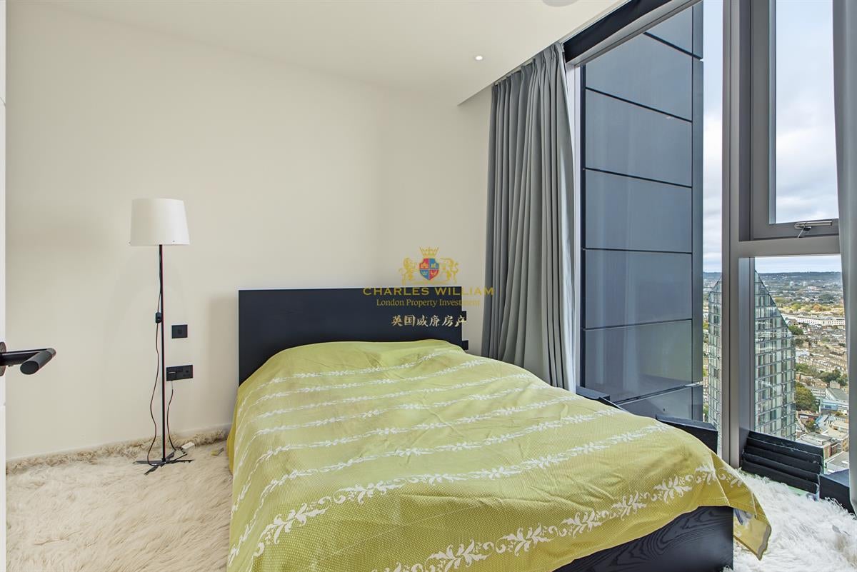 Flat Bollinder Place in London