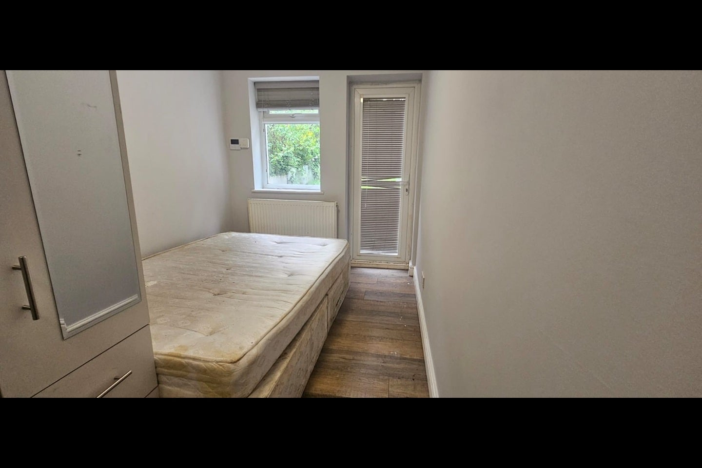 Flat Ravenscourt Road in Greater London