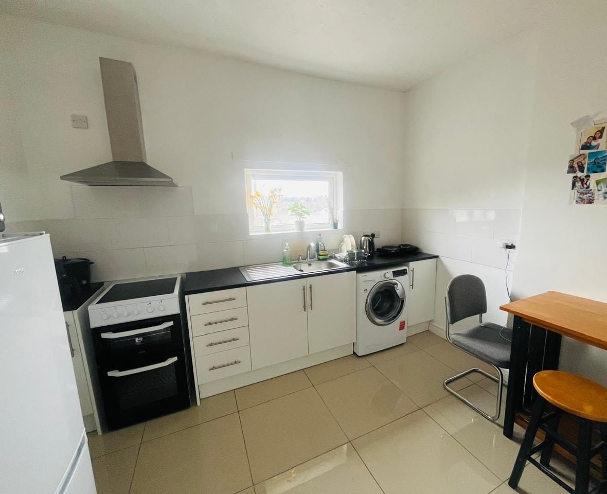 Room Market Street in Oakengates