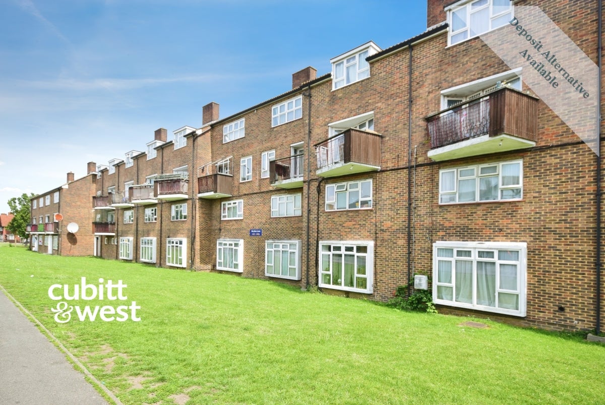 House Twickenham Close in Greater London