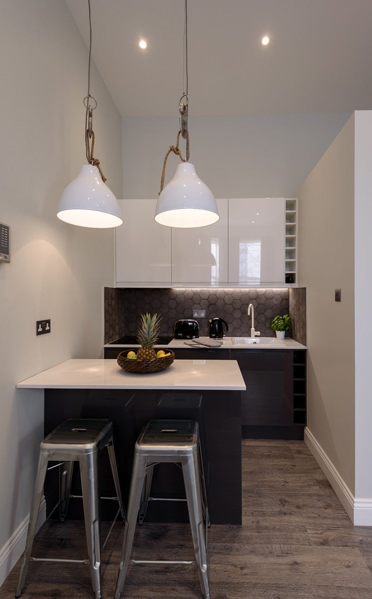 Flat West End Lane in Greater London