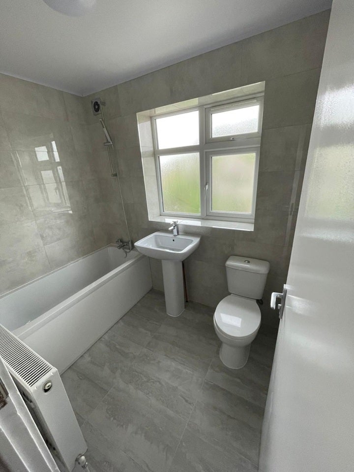 Room Boxgrove Road in Greater London