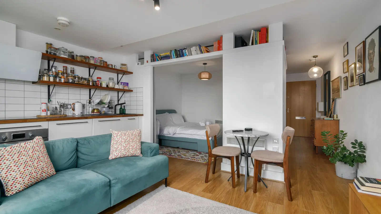 Flat Tennal Road in Birmingham