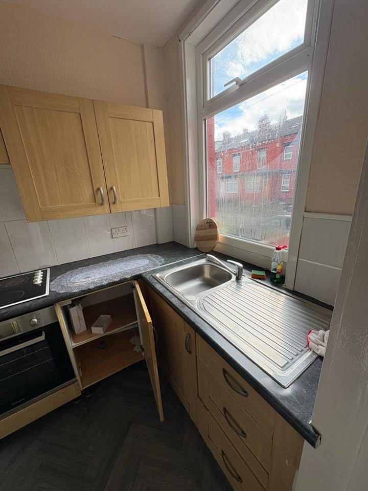 Room West Park Villas in Leeds