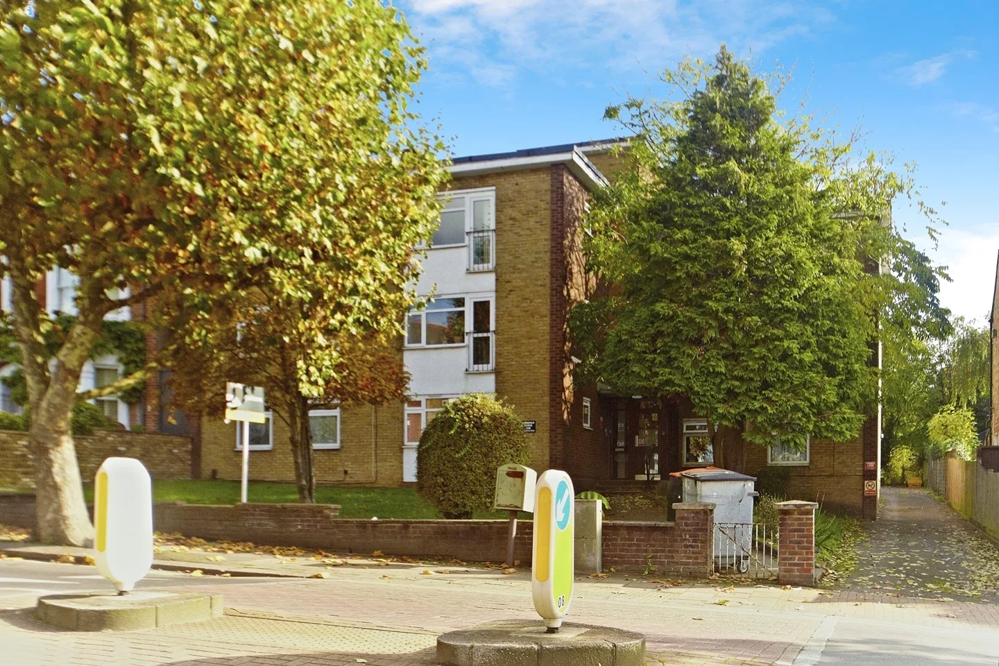 Flat Earlsfield Road in Greater London