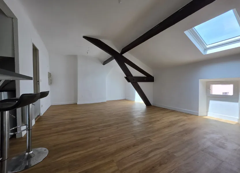 Room Traverse de la Colline in Cannes