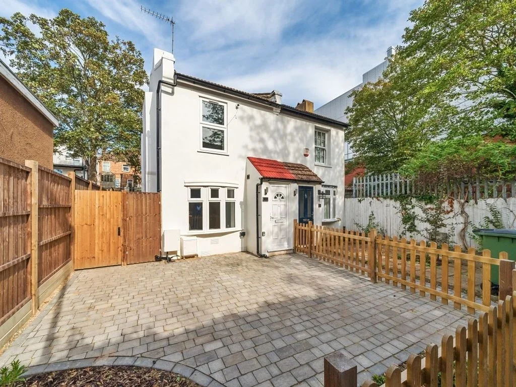 House Philipot Path in Greater London